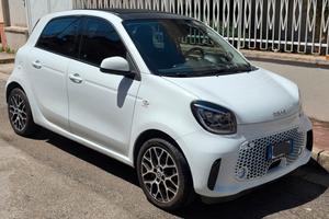 SMART FORFOUR CABRIO EQ Passion anno novembre 2021