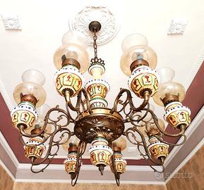 3 lampadari in ceramica dipinta a mano e ottone