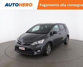 TOYOTA Verso CD74326