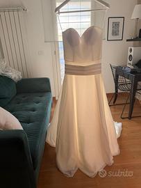 Abito da sposa MAI INDOSSATO