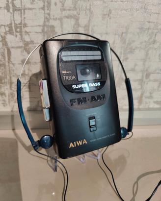 Aiwa HS T100A Walkman Vintage Radio Cassette 1980
