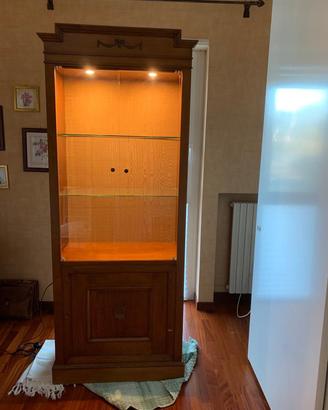 Vetrinetta in Noce