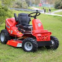 trattorino trinciaerba Mowertech