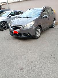Peugeot 2008 1.6 hdi automatica
