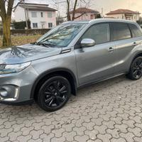 Suzuki vitara 1.5 hybrid starview 4x4 Gancio Train