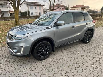 Suzuki vitara 1.5 hybrid starview 4x4 Gancio Train