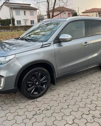 Suzuki vitara 1.5 hybrid starview 4x4 Gancio Train
