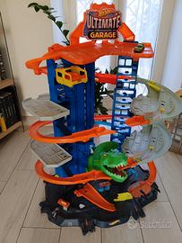 Hot Wheels City Robo T-Rex Ultimate Garage