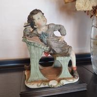 statua in porcellana 