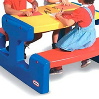 Tavolino con panchina