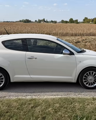 Alfa Romeo MiTo 1.4 Turbo GPL 120 CV – 2013