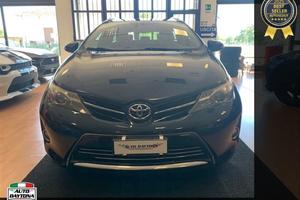 TOYOTA Auris Touring Sports 2.0 D-4D LOUNGE