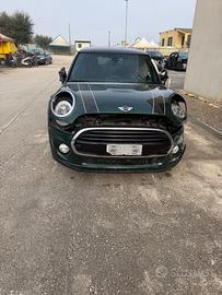 Mini Cooper 2017 ricambi disponibili