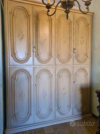 Armadio vintage 4 ante in legno massiccio