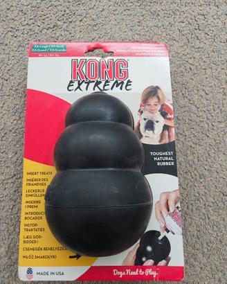 KONG giocattolo per cani medio-grandi