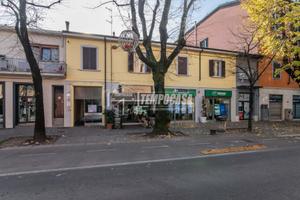 Ufficio a Cusano Milanino 4 locali