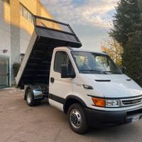 Iveco Daily 35C10 Ribaltabile Trilat -Motore Nuovo