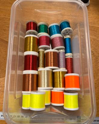 MADEIRA Fili fa ricamo a macchina