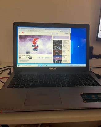 Portatile Asus Intel Core i7 con carica batteria