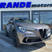 Alfa Romeo Stelvio 2.9 Bi-Turbo V6 510 CV AT8 QUAD