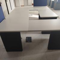 Scrivania Ufficio Angolare