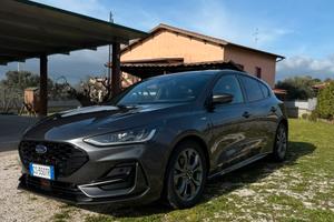 Ford Focus ST Line X dic 2023