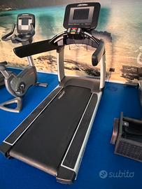 Life Fitness 95Ti  – Tapis Roulant Professionale