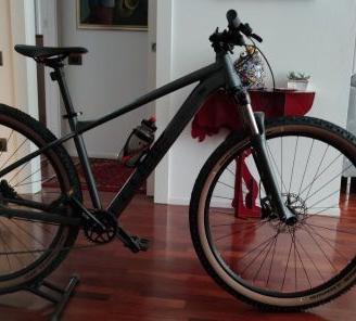 MTB CUBE AIMEX GREYRED M