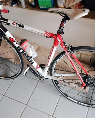 bici da corsa cinelli