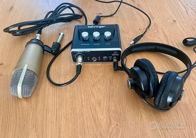 Kit per registrazione BEHRINGER U-Phoria Studio