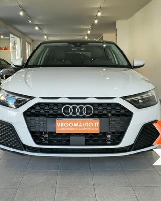 AUDI A1 2� serie A1 SPB 30 TFSI Identity Black