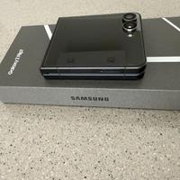 Samsung Galaxy Z Flip 7