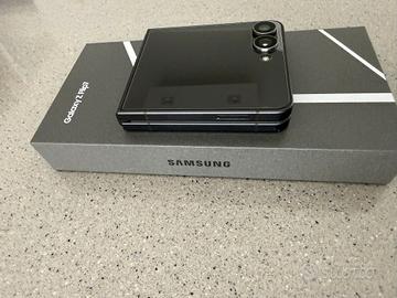 Samsung Galaxy Z Flip 7