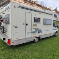 Adria Coral 670 DK 2005