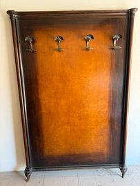 Appendiabiti in legno