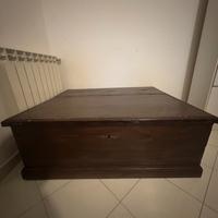 Cassapanca in legno massello