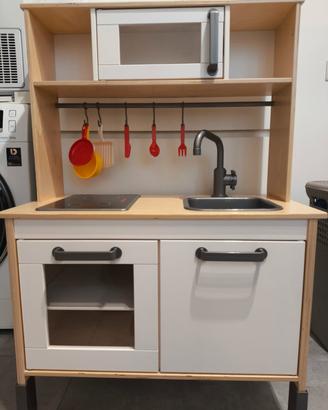 cucina Ikea bambini 