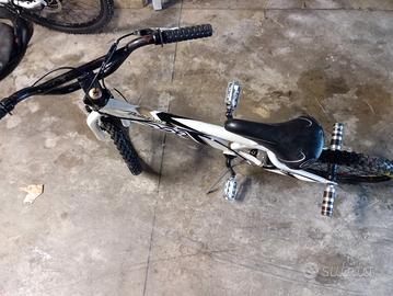 bicicletta bmx