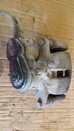 PINZA FRENO ANTERIORE SINISTRA AUDI A4 Berlina CAG