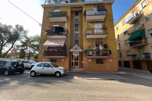 3 LOCALI A VENEZIA