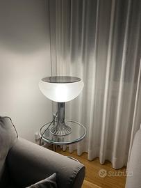 Lampada da tavolo design Moana iguzzini