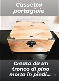 Scatola contenitore in legno baule portagioie