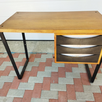 Scrivania Scandinava anni 60 vintage in tek