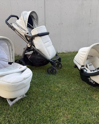 Trio PEG Perego book 51  con due basi ISOFIX
