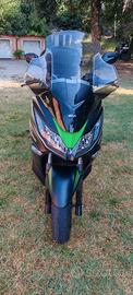 Scooter Kawasaki J300– 2020 – km 11.300 PERFETTO