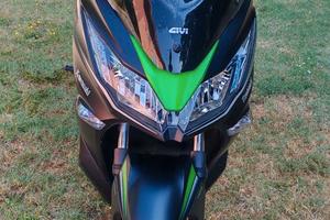 Scooter Kawasaki J300– 2020 – km 11.300 PERFETTO
