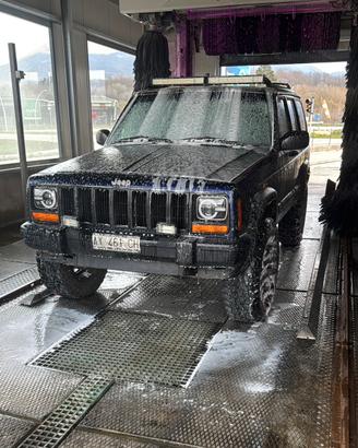 Jeep cherokee xj 2.5 sport