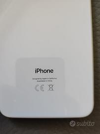 iPhone 8 plus con scatola