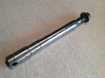 PERNO RUOTA ANTERIORE VROD