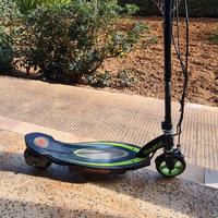 Monopattino elettrico-Razor